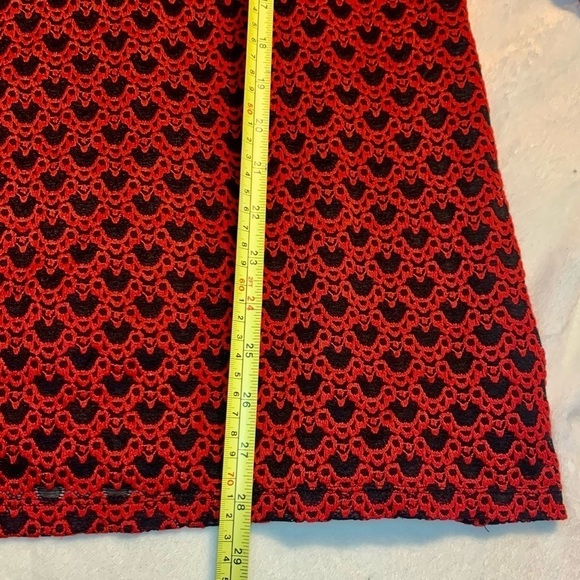 Tunic Top Large La Vanya Embroidered Lace Red Black Beaded Embellishments Classy - Picture 15 of 16